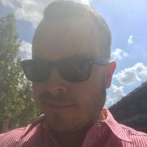 Meet your Posher, Eric